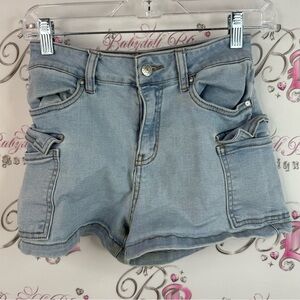 Refuge shorts cargo pockets style Light Wash Denim Cargo Shorts white wash